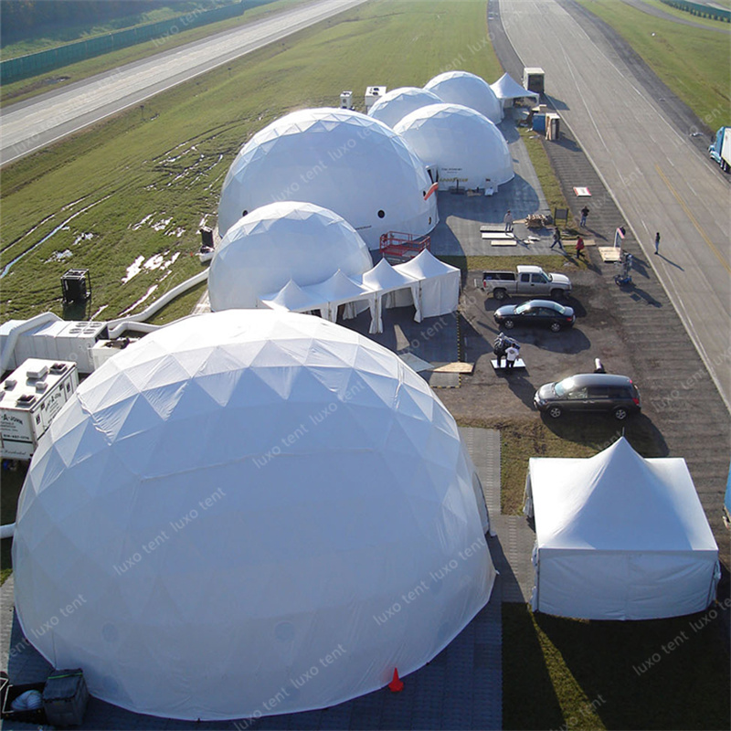 ပွဲတက်တဲ စက်ရုံ ဖောက်သည် အရွယ်အစား ကြီးမားသော geodesic dome ပွဲတက် ပါတီ စီးပွားဖြစ် တဲ