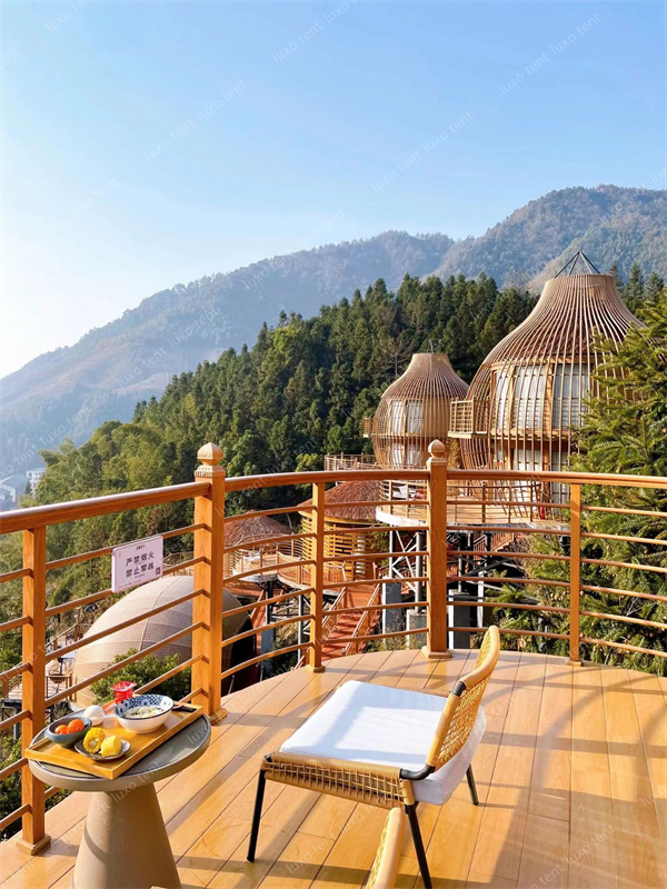 Ultieme luxe glamping Birdcage Hoteltent