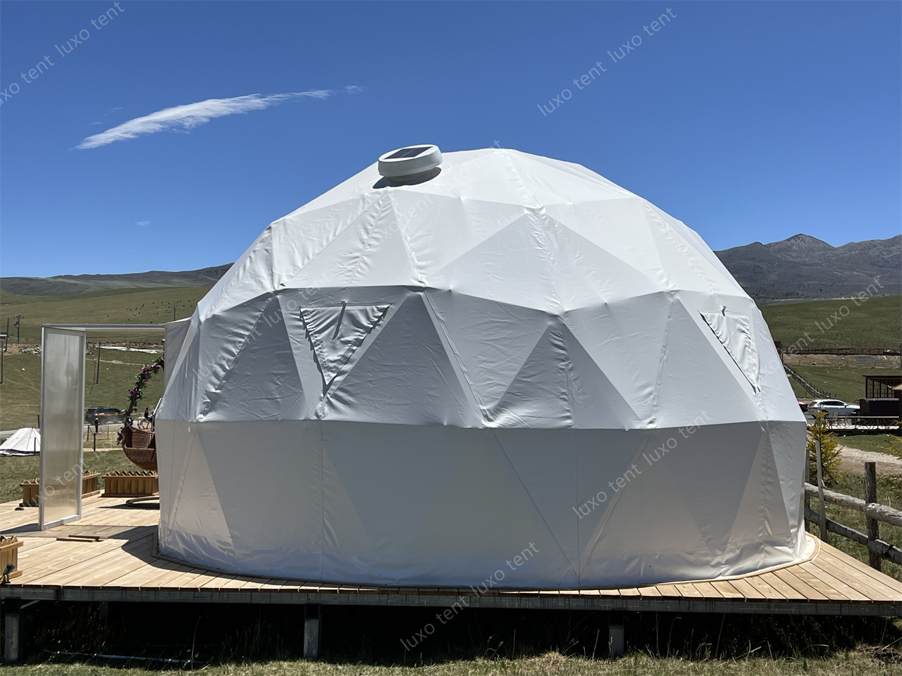 tenda de cúpula xeodésica de pvc glamping de 6 m de diámetro hotel resort4