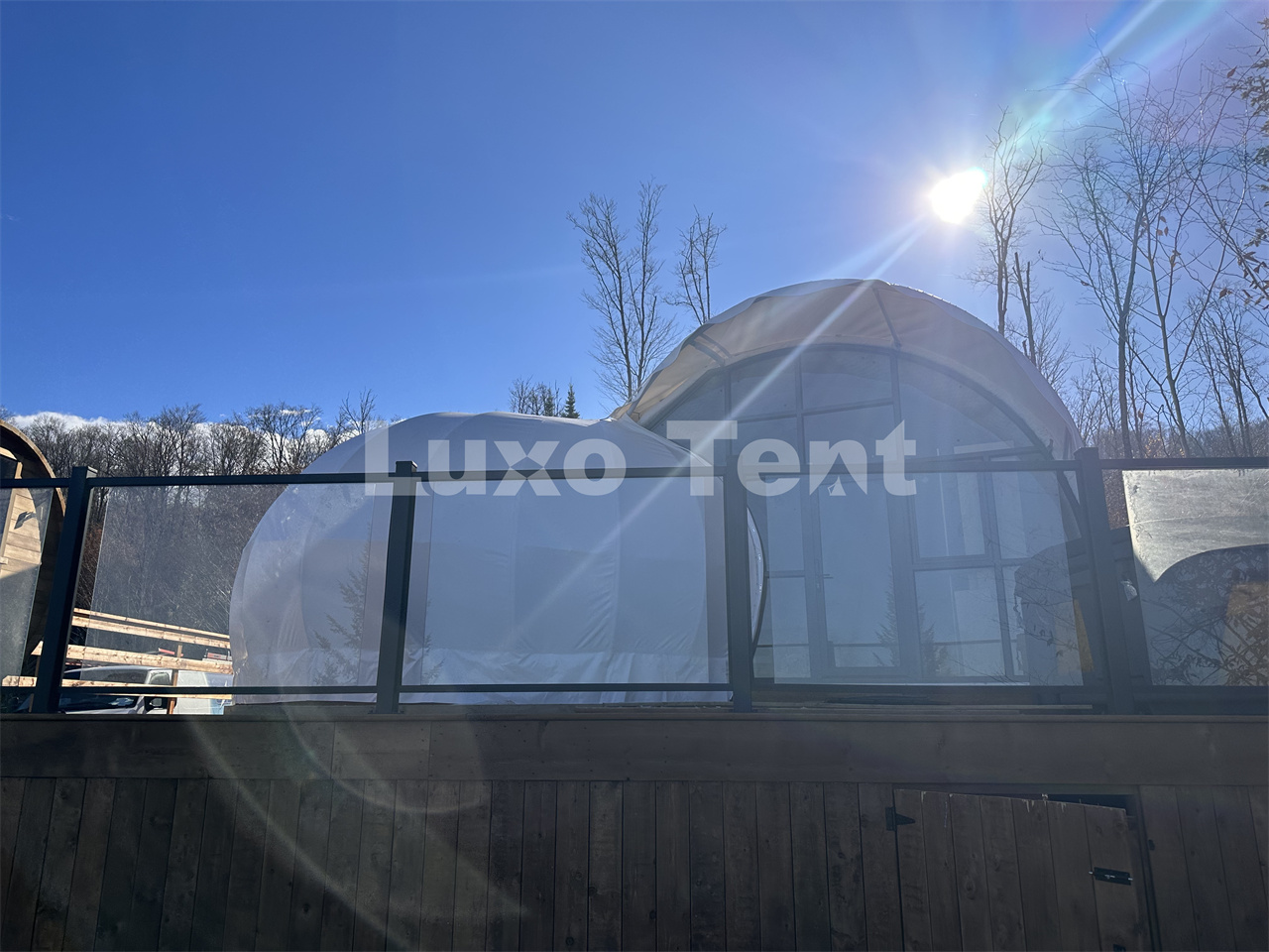 Hotelski šotor z aluminijastim okvirjem v obliki školjke