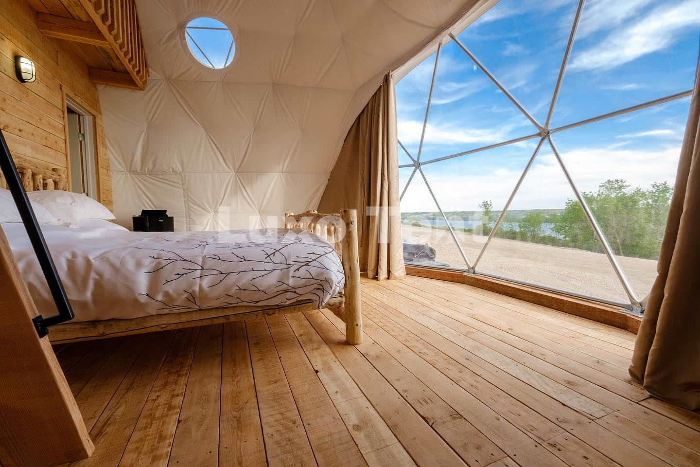 glamping geodesic dome tent